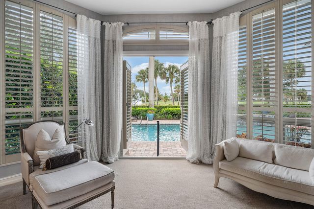 61 St George Place, Palm Beach Gardens, FL 33418