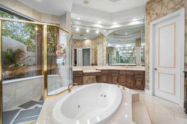 61 St George Place, Palm Beach Gardens, FL 33418