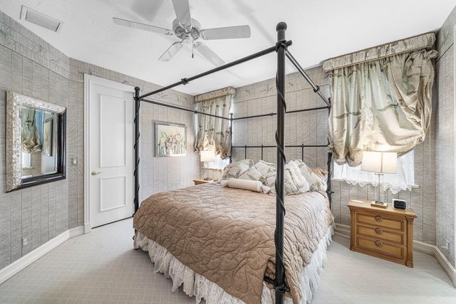61 St George Place, Palm Beach Gardens, FL 33418