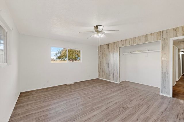 1110 Ranchero Road, Bosque Farms, NM 87068