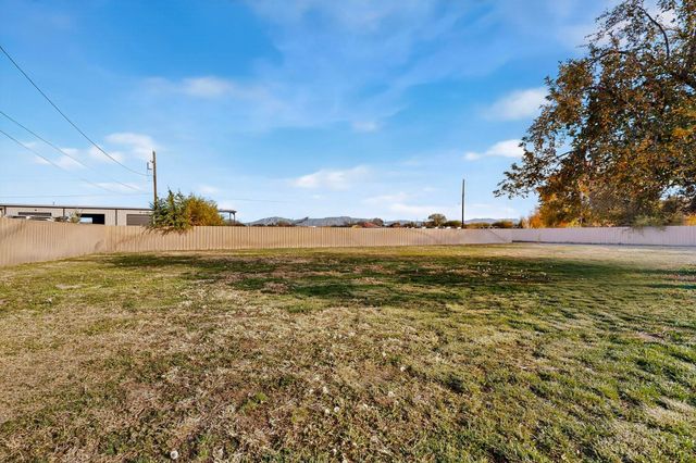 1110 Ranchero Road, Bosque Farms, NM 87068