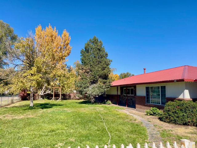 1110 Ranchero Road, Bosque Farms, NM 87068