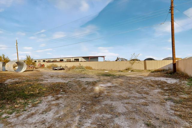 1110 Ranchero Road, Bosque Farms, NM 87068