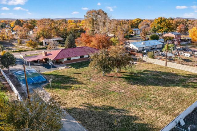 1110 Ranchero Road, Bosque Farms, NM 87068