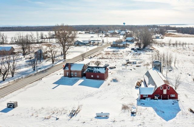 431 North Main Street, Alburgh, VT 05440