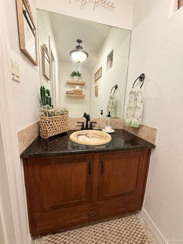 306 Driftwood Avenue, Mission, TX 78572