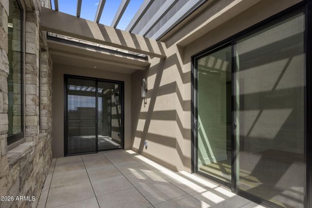 37200 N CAVE CREEK Road 2102, Scottsdale, AZ 85262