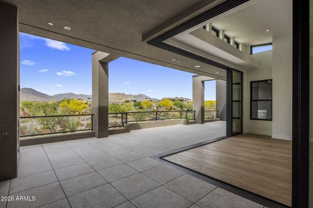 37200 N CAVE CREEK Road 2102, Scottsdale, AZ 85262