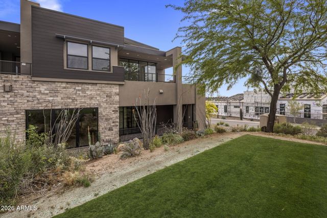 37200 N CAVE CREEK Road 2102, Scottsdale, AZ 85262