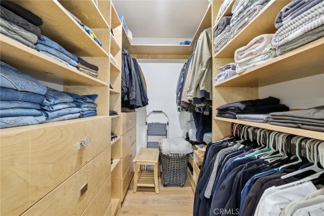 23956 Los Rosas Street, West Hills, CA 91304