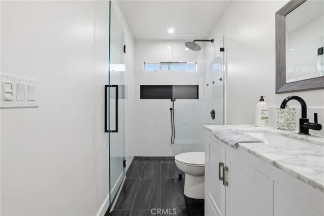 23956 Los Rosas Street, West Hills, CA 91304