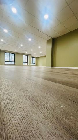 13517 Northern Boulevard 2C, Flushing, NY 11354