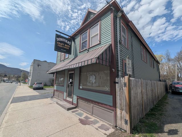 712 Main Street, Bennington, VT 05201