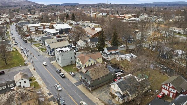 712 Main Street, Bennington, VT 05201
