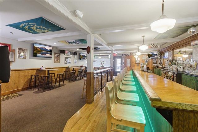 712 Main Street, Bennington, VT 05201