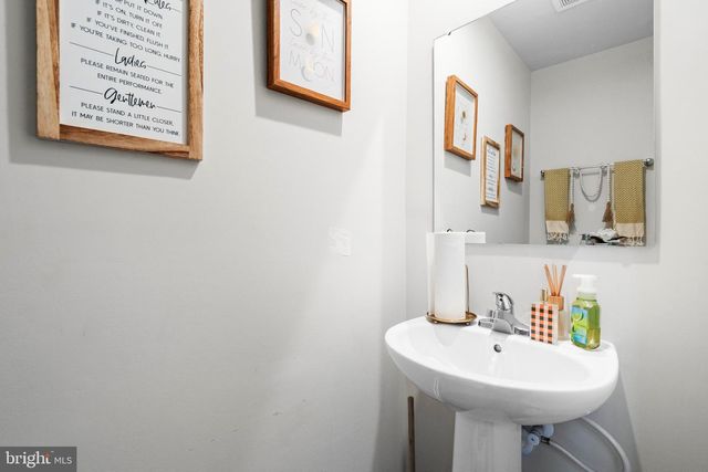 152 OGUNQUIT DR, Martinsburg, WV 25403