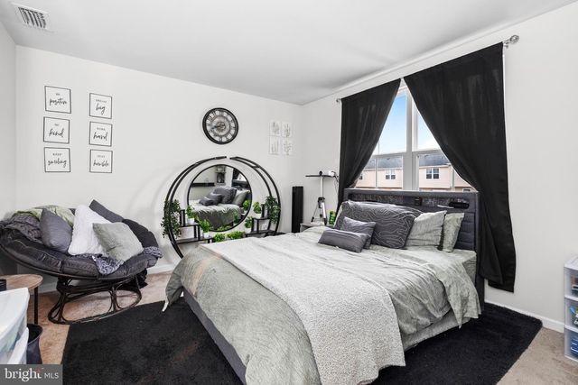 152 OGUNQUIT DR, Martinsburg, WV 25403