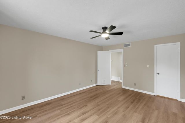 4028 Poplar Level Rd APT 7, Louisville, KY 40213