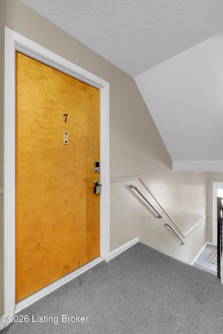 4028 Poplar Level Rd APT 7, Louisville, KY 40213