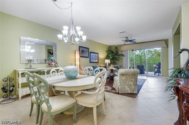 4864 Hampshire CT 203, Naples, FL 34112