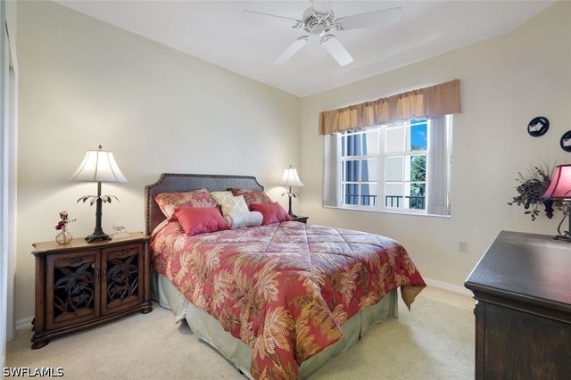 4864 Hampshire CT 203, Naples, FL 34112