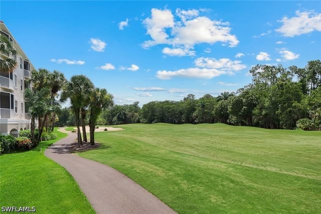 4864 Hampshire CT 203, Naples, FL 34112