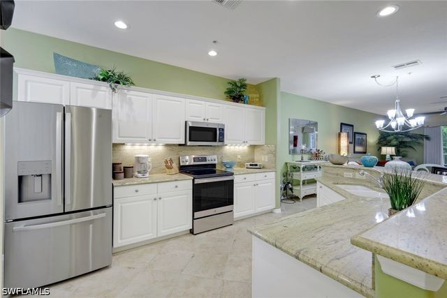 4864 Hampshire CT 203, Naples, FL 34112