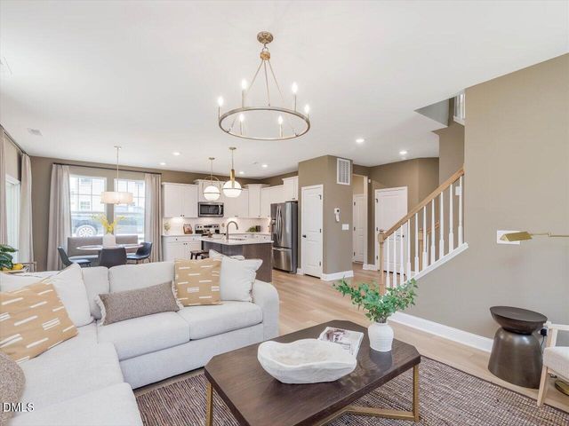 1565 Briar Brook Lane, Zebulon, NC 27597