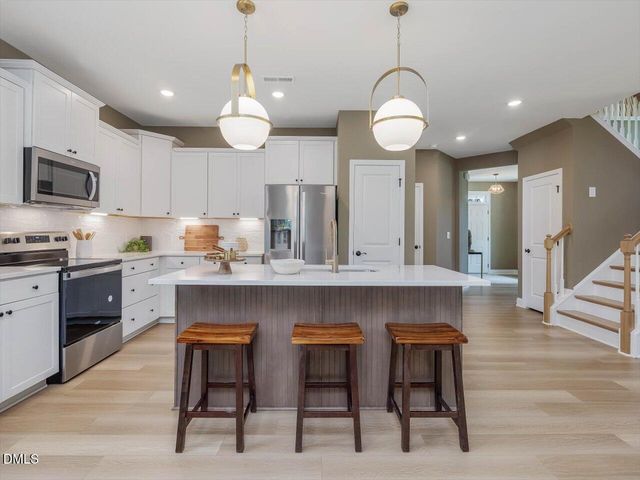 1565 Briar Brook Lane, Zebulon, NC 27597