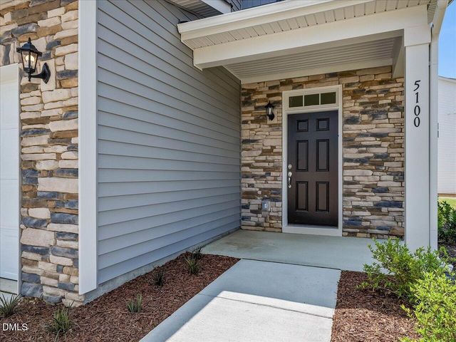 1565 Briar Brook Lane, Zebulon, NC 27597
