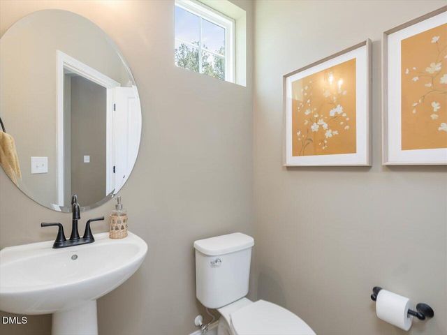 1565 Briar Brook Lane, Zebulon, NC 27597