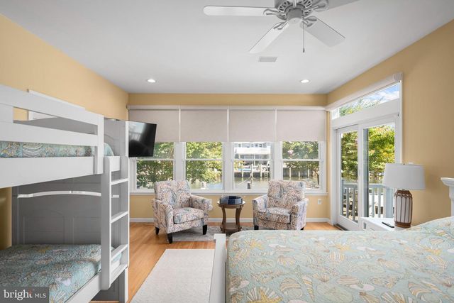 215 NAUTILUS DR, Long Beach Township, NJ 08008