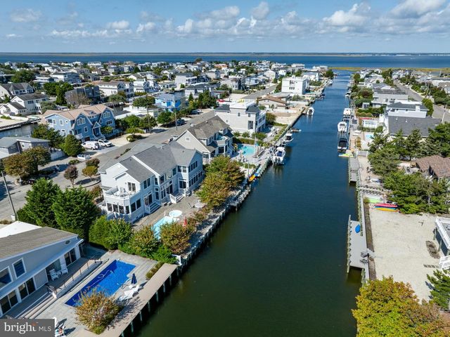 215 NAUTILUS DR, Long Beach Township, NJ 08008