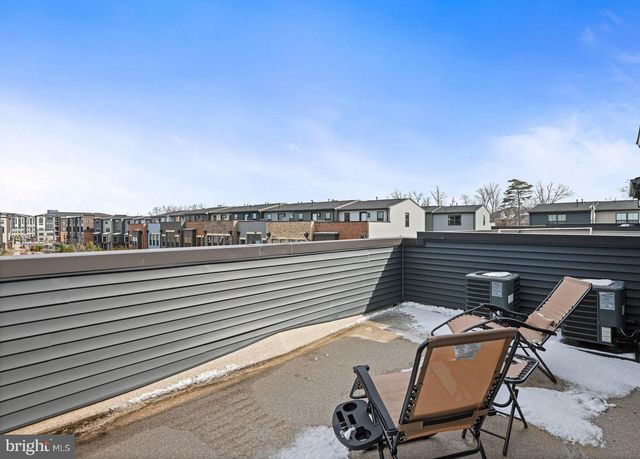 13007 HATTONTOWN SQ, Herndon, VA 20171