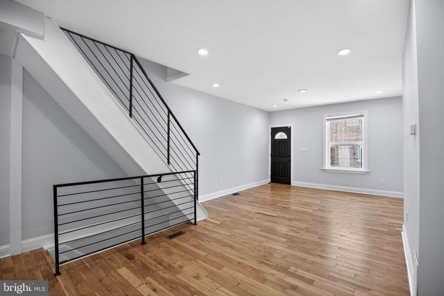 2505 S SHERIDAN ST, Philadelphia, PA 19148