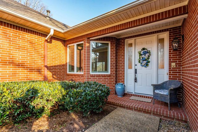 30 Stonegate Shores Drive, Hot Springs, AR 71913