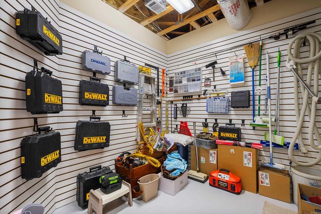 30 Stonegate Shores Drive, Hot Springs, AR 71913