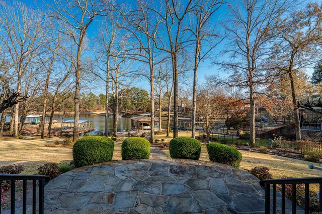 30 Stonegate Shores Drive, Hot Springs, AR 71913