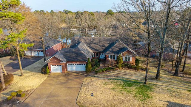 30 Stonegate Shores Drive, Hot Springs, AR 71913