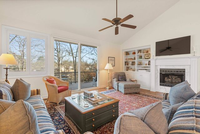 30 Stonegate Shores Drive, Hot Springs, AR 71913