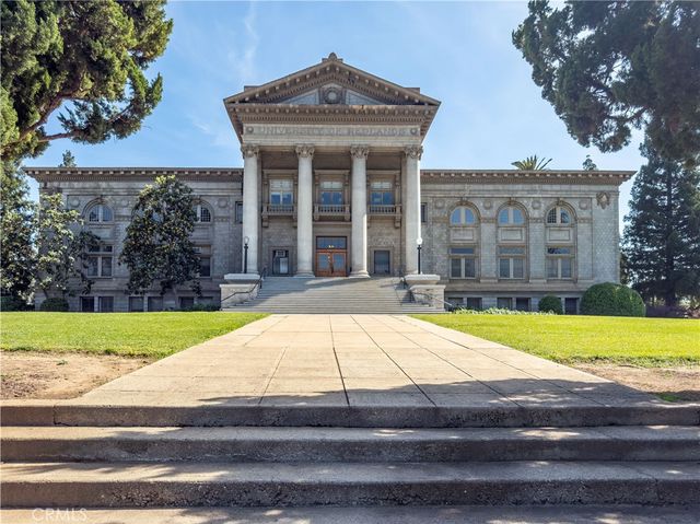 511 Unit 2 Alvarado Street, Redlands, CA 92373