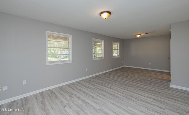 1011 Laurelwood Drive, Clinton, MS 39056