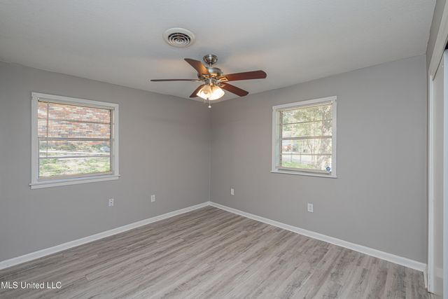 1011 Laurelwood Drive, Clinton, MS 39056