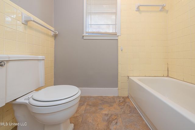 1011 Laurelwood Drive, Clinton, MS 39056