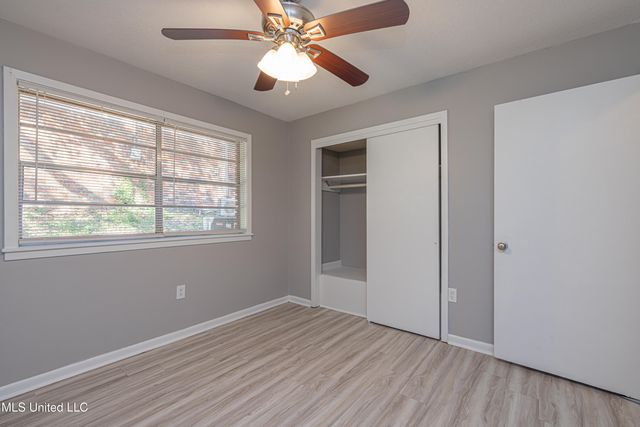 1011 Laurelwood Drive, Clinton, MS 39056