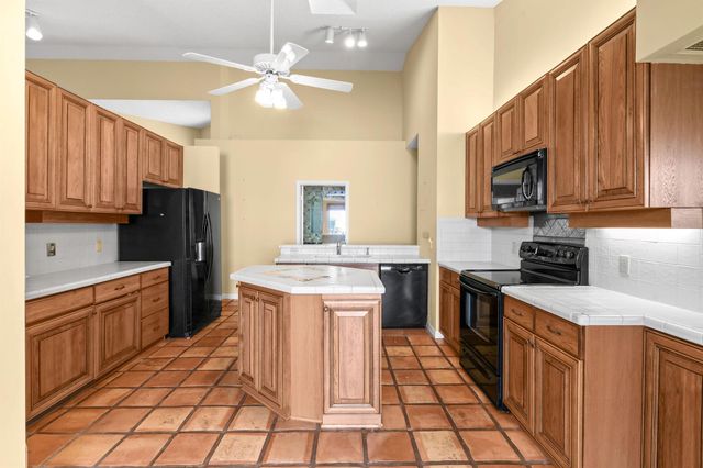 12848 Touchstone Place, Palm Beach Gardens, FL 33418