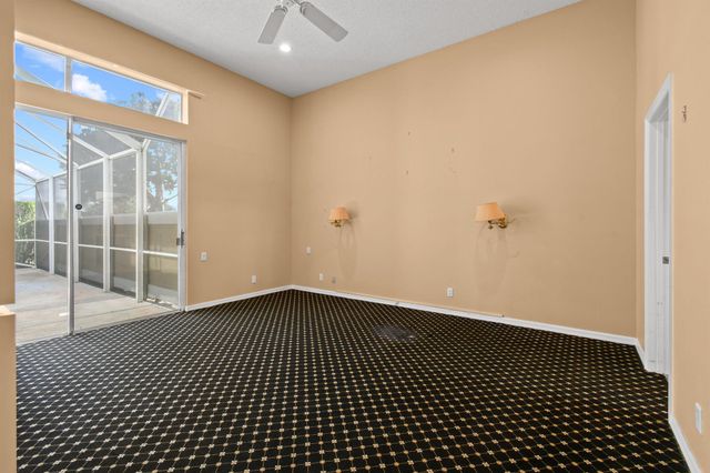 12848 Touchstone Place, Palm Beach Gardens, FL 33418