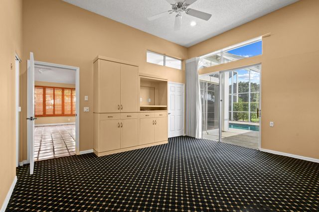 12848 Touchstone Place, Palm Beach Gardens, FL 33418