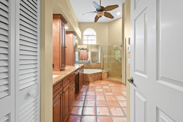 12848 Touchstone Place, Palm Beach Gardens, FL 33418