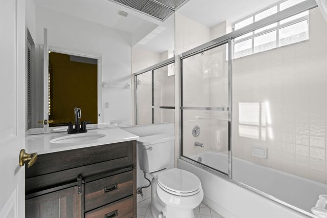 12848 Touchstone Place, Palm Beach Gardens, FL 33418